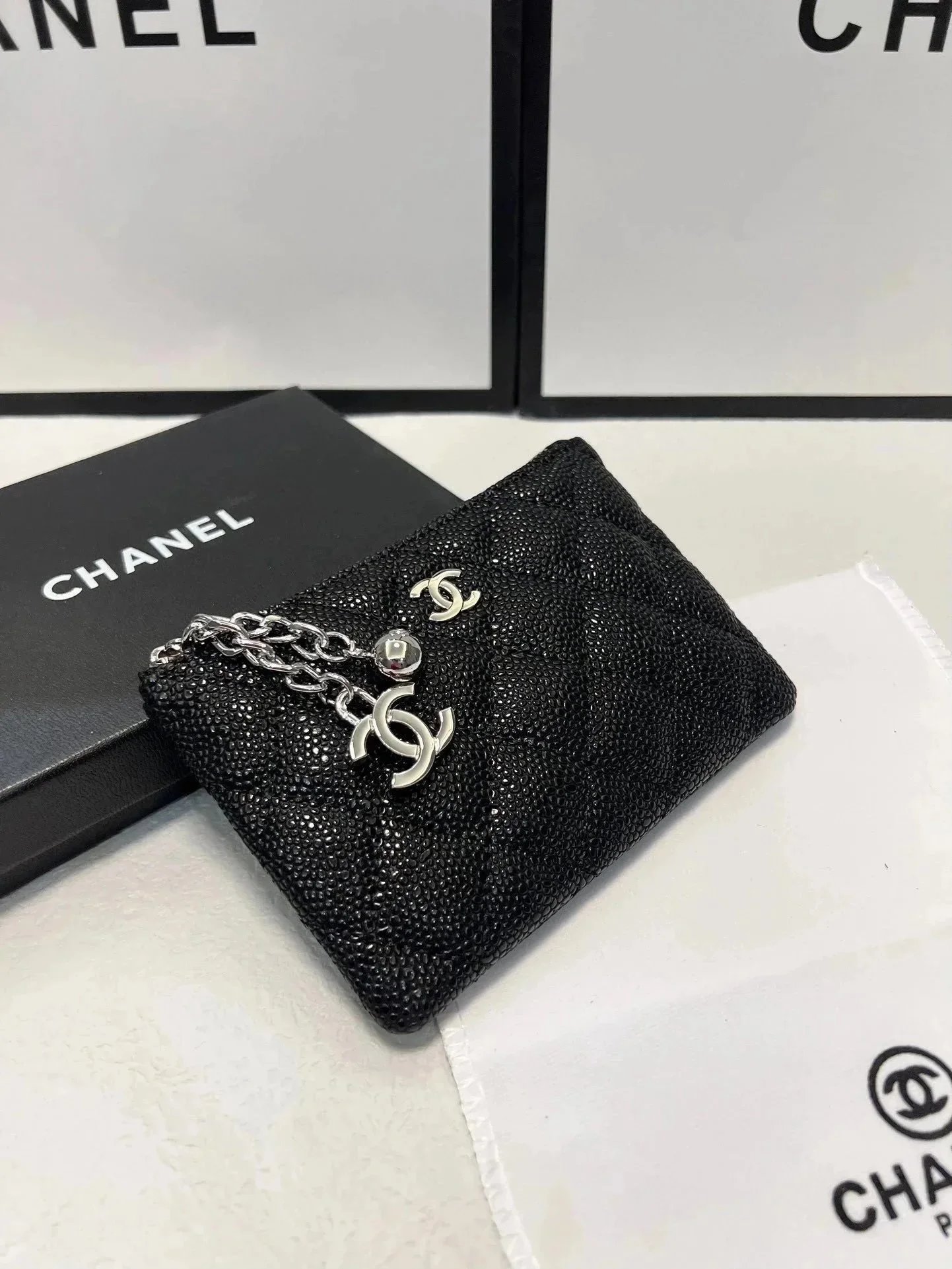 Womens Luxurious Caviar Leather Coin Purse Wallet with Interior Zipper Pocket